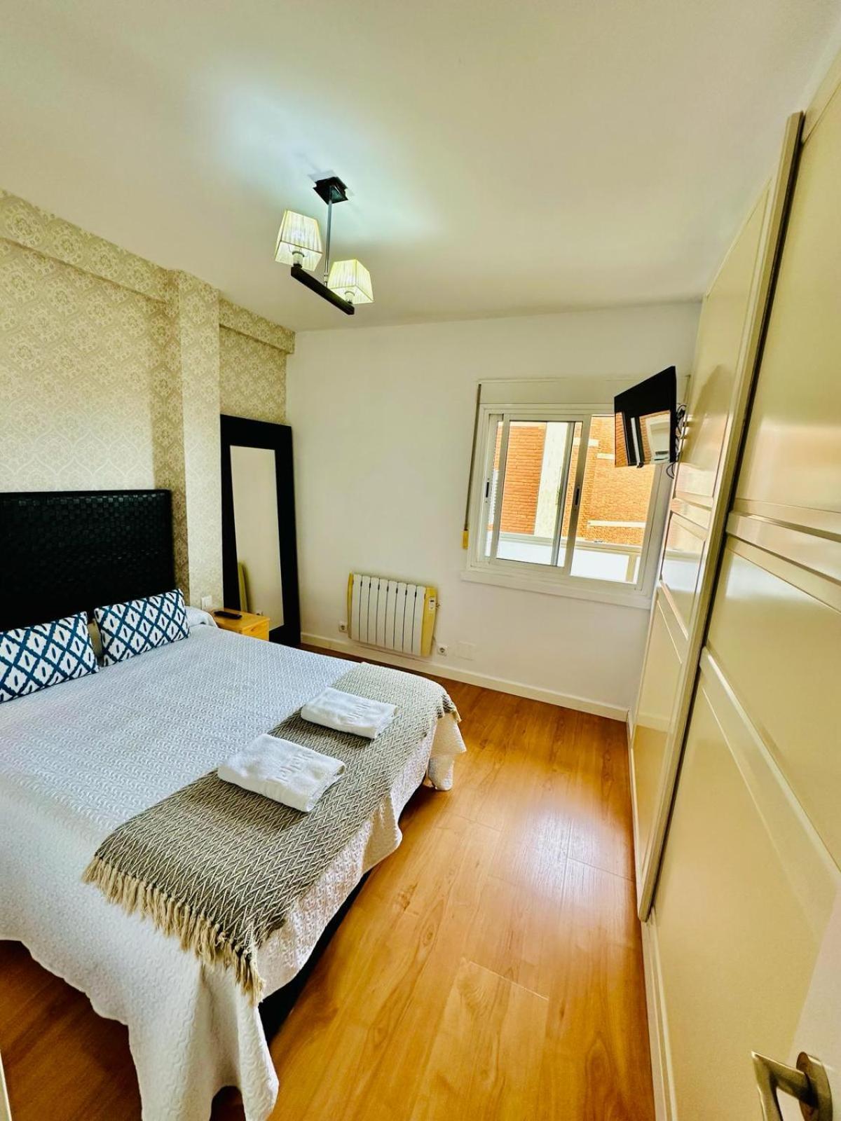Apartamento Turistico Pizarro Mérida Exteriör bild